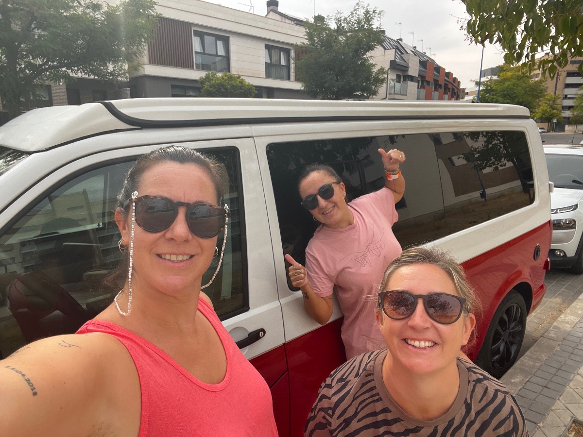 Raquel I. — Con amigas y la carretera, la mejor combinación para vivir